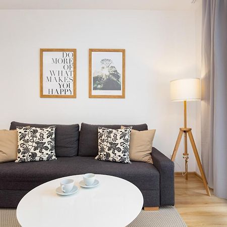Apartments Varsovia Kasprzaka By Noclegi Renters Kültér fotó