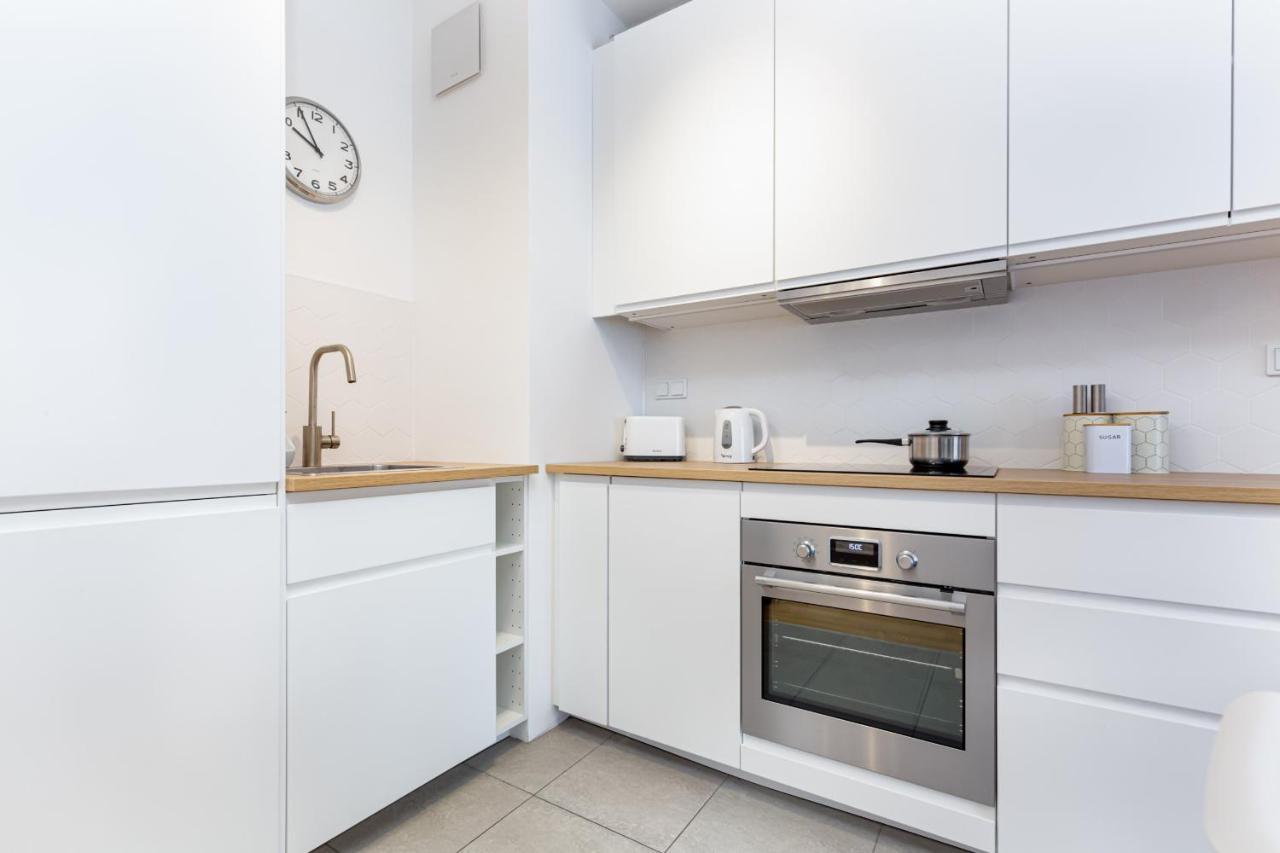 Apartments Varsovia Kasprzaka By Noclegi Renters Kültér fotó