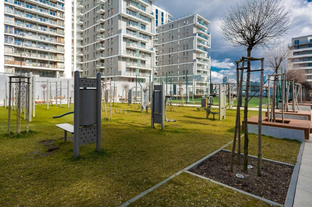 Apartments Varsovia Kasprzaka By Noclegi Renters Kültér fotó